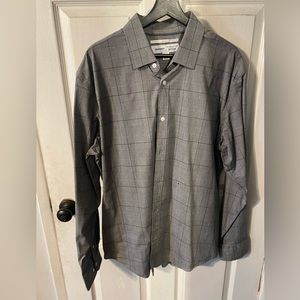 XL long sleeve button plaid shirt